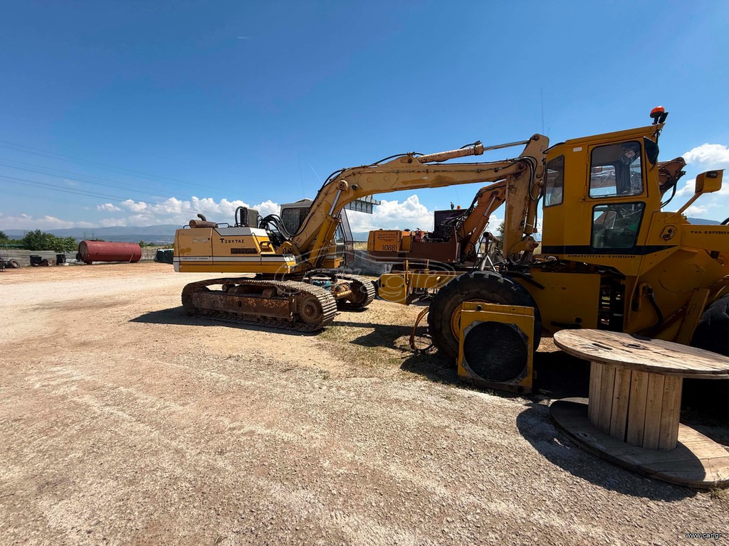 Εκσκαφέας Με Ερπύστριες Liebherr 1985 932