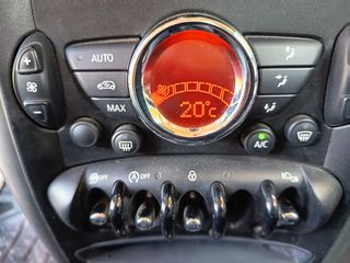 Mini Cooper D Countryman 2014 1.6 diesel-thumb-41