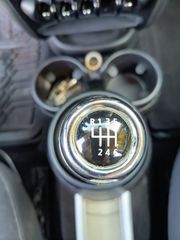 Mini Cooper D Countryman 2014 1.6 diesel-thumb-46