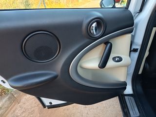 Mini Cooper D Countryman 2014 1.6 diesel-thumb-23