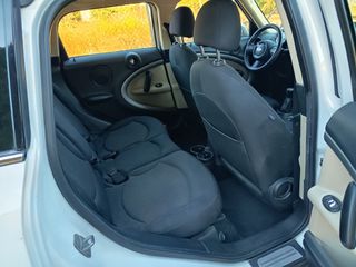 Mini Cooper D Countryman 2014 1.6 diesel-thumb-26