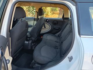 Mini Cooper D Countryman 2014 1.6 diesel-thumb-30