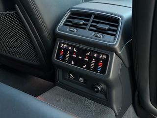 Audi RS6 2021 *DYNAMIC*CERAMIC*CARBON*LASER*PANORAMA*305KHM*-thumb-52
