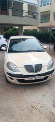 Lancia Ypsilon 2004