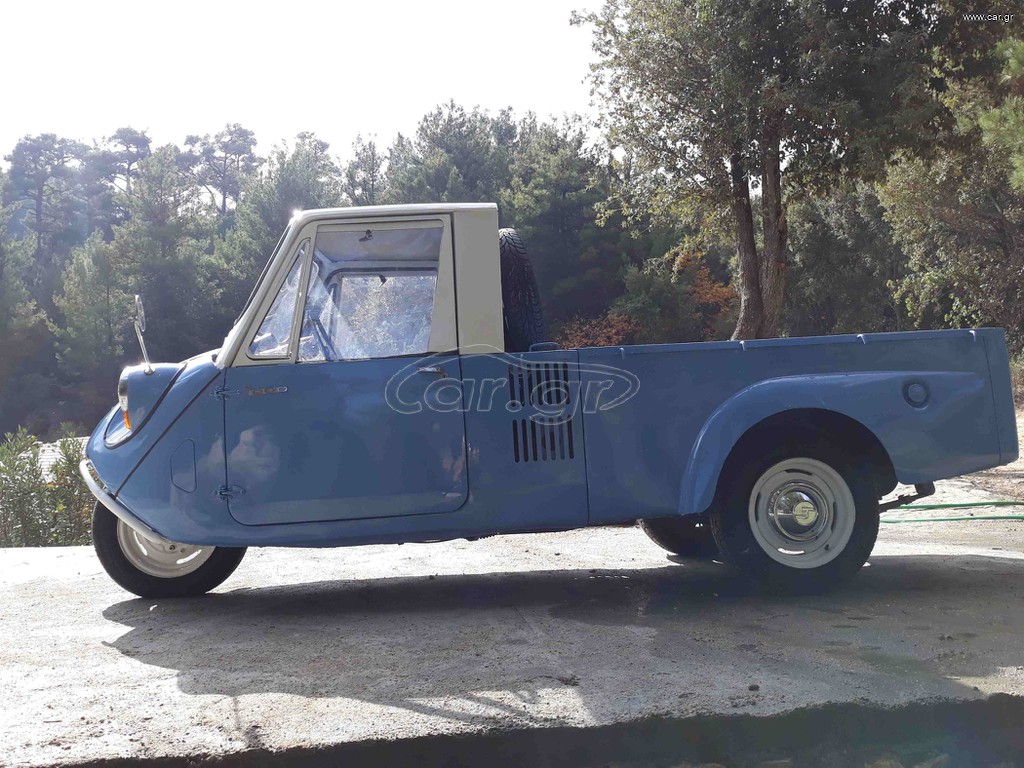 Mazda T 600