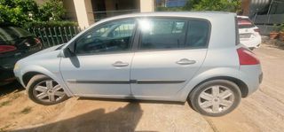 RENAULT MEGANE 1.6cc 2004-thumb-1