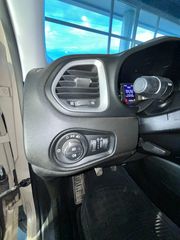 Jeep Renegade 2016 LONGITUDE 1.6 MULTI JET 120 HP-thumb-24