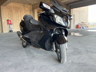 Suzuki Burgman 650 2008