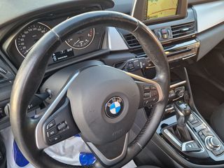 Bmw 216 Active Tourer 2015-thumb-7