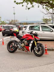 Ducati STREETFIGHTER V4 S 2021-thumb-2