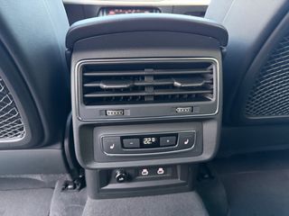 Audi Q8 2023 55 TFSI E PANORAMA SOFT CLOSE-thumb-32