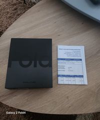 Samsung Galaxy Z fold4-thumb-5