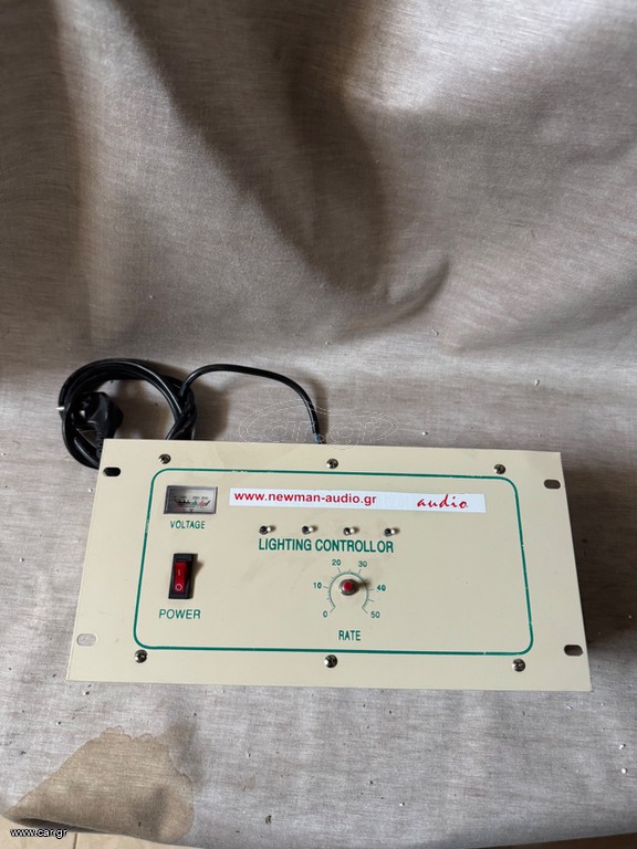 Πωλείται Αναλογικός Ελεγκτής Φωτισμού / Chaser (Lighting Controller)