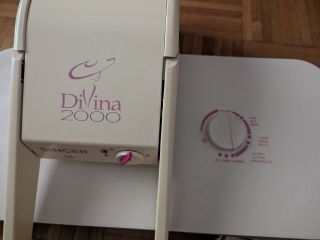 Σιδερώστρα Singer Divina 2000-thumb-1