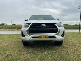 Toyota Hilux 2023 Cruiser Αυτοματο-thumb-5