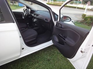 Opel Corsa 2017-thumb-5