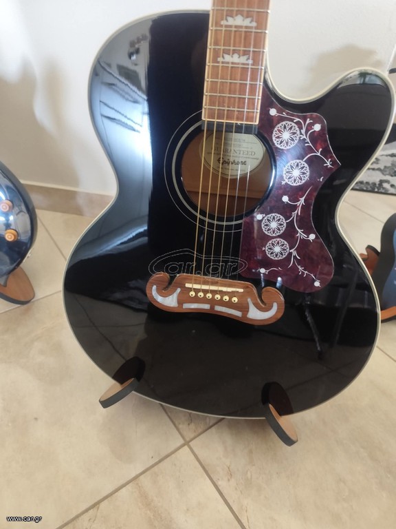 Πωλείτε ηλεκτροακουστική κιθάρα epiphone ej200