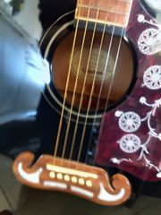 Πωλείτε ηλεκτροακουστική κιθάρα epiphone ej200-thumb-1