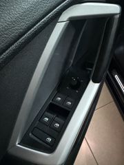 Audi Q3 2024 SPORTBACK 45 TFSI E S LINE S TRONIC-thumb-23