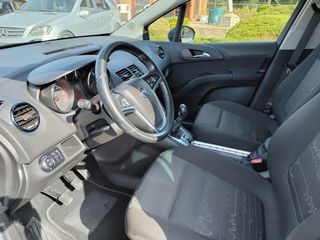 Opel Meriva 2012-thumb-4
