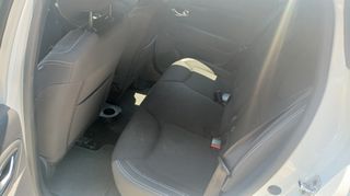Renault Clio 2018-thumb-12