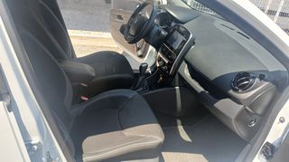 Renault Clio 2018-thumb-8