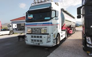 Volvo 2013 FH 13 460 XL ADR! FULL SPOILER