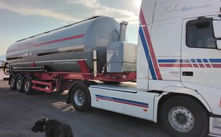 Volvo 2013 FH 13 460 XL ADR! FULL SPOILER-thumb-4