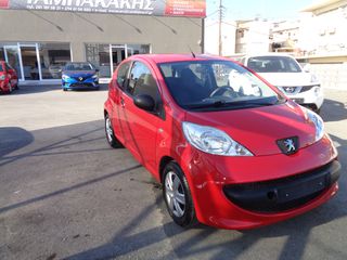 Peugeot 107 2006-thumb-1