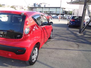 Peugeot 107 2006-thumb-5