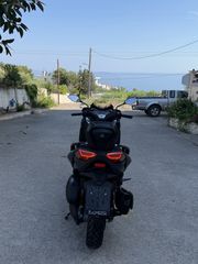 Yamaha XMAX 300 2019-thumb-3