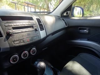 Mitsubishi Outlander 2009 2.4 INSTYLE 7θεσιο FULL EXTRA 4x4 7ΘΕΣΙΟ-thumb-23