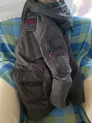 Superdry-thumb-2
