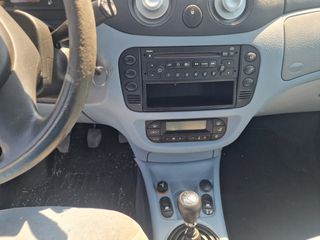 Citroen C3 2003 1600CC  A/C  ΑΡΙΣΤΟ ΕΛΛΗΝΙΚΟ-thumb-18