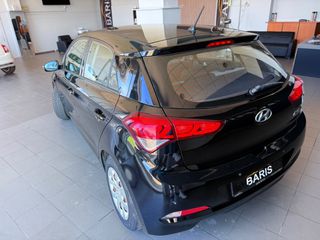 Hyundai i 20 2015 1.1 CRDI “Book Service”-thumb-10