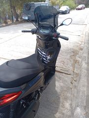 Piaggio Beverly 400 2023-thumb-1