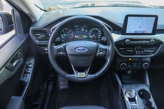Ford Kuga 2021 1.5cc Diesel  EcoBlue 120hp (AYTOMATO)-thumb-17