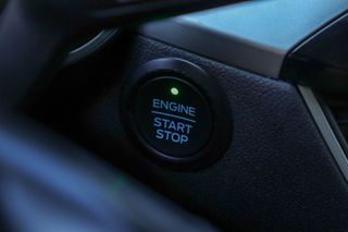 Ford Kuga 2021 1.5cc Diesel  EcoBlue 120hp (AYTOMATO)-thumb-22