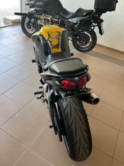Yamaha FZ1 Naked 2009 FZ1 NAKED-thumb-9