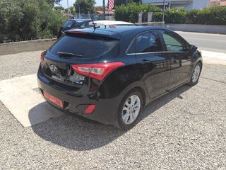 Hyundai i 30 2012 1.6 CRDI BLUE COMFORT-thumb-5