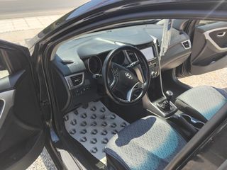 Hyundai i 30 2012 1.6 CRDI BLUE COMFORT-thumb-7