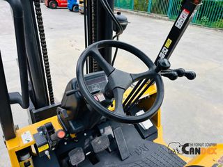 CAT 2011 GC40KSTR-thumb-6