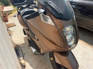 Gilera GP 800 2009-thumb-6