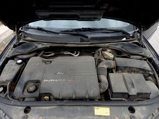 Ford Mondeo 2003 GHIA 2.0 145 HP FULL EXTRA-thumb-9