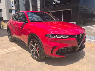 Alfa Romeo Tonale 2023 1.3 280HP PHEV Q4-thumb-2