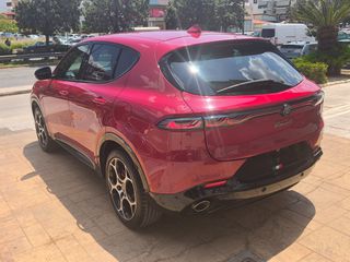 Alfa Romeo Tonale 2023 1.3 280HP PHEV Q4-thumb-6