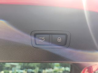 Alfa Romeo Tonale 2023 1.3 280HP PHEV Q4-thumb-25