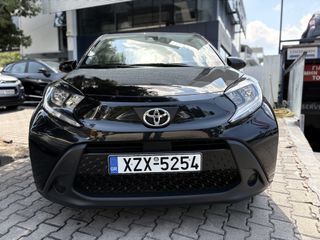Toyota Aygo (X) 2023 72hp 5MT X-Play 1.0-thumb-1