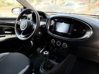 Toyota Aygo (X) 2023 72hp 5MT X-Play 1.0-thumb-13