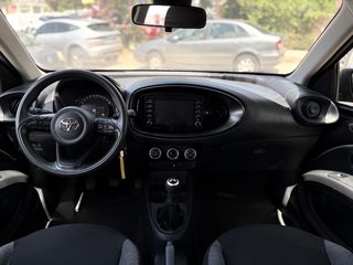 Toyota Aygo (X) 2023 72hp 5MT X-Play 1.0-thumb-28